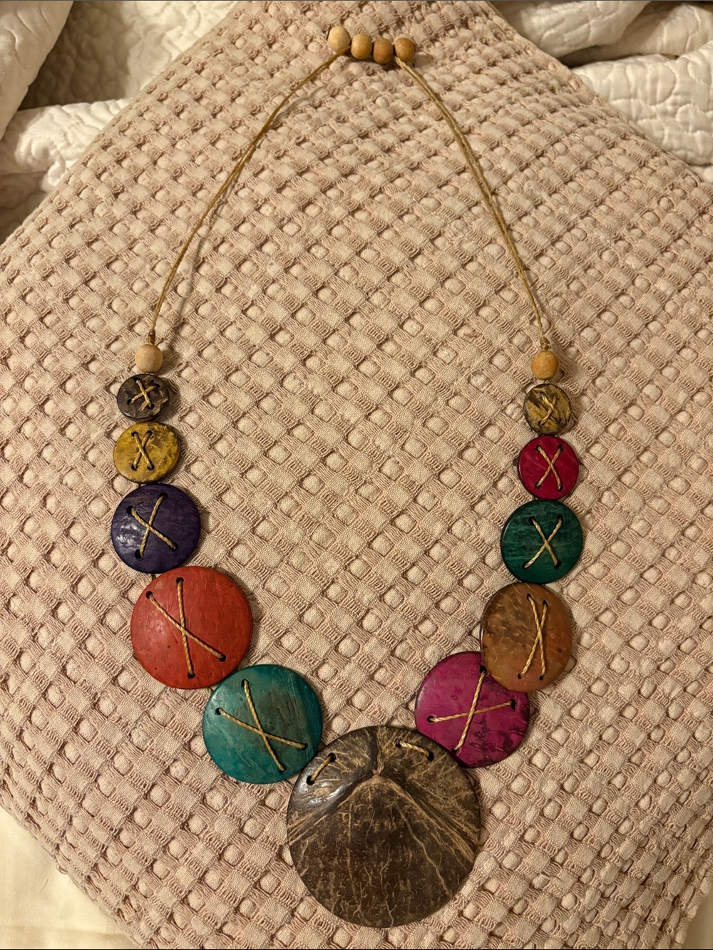 Multicolor Coconut Shell Statement Necklace. - Picture 1 of 3